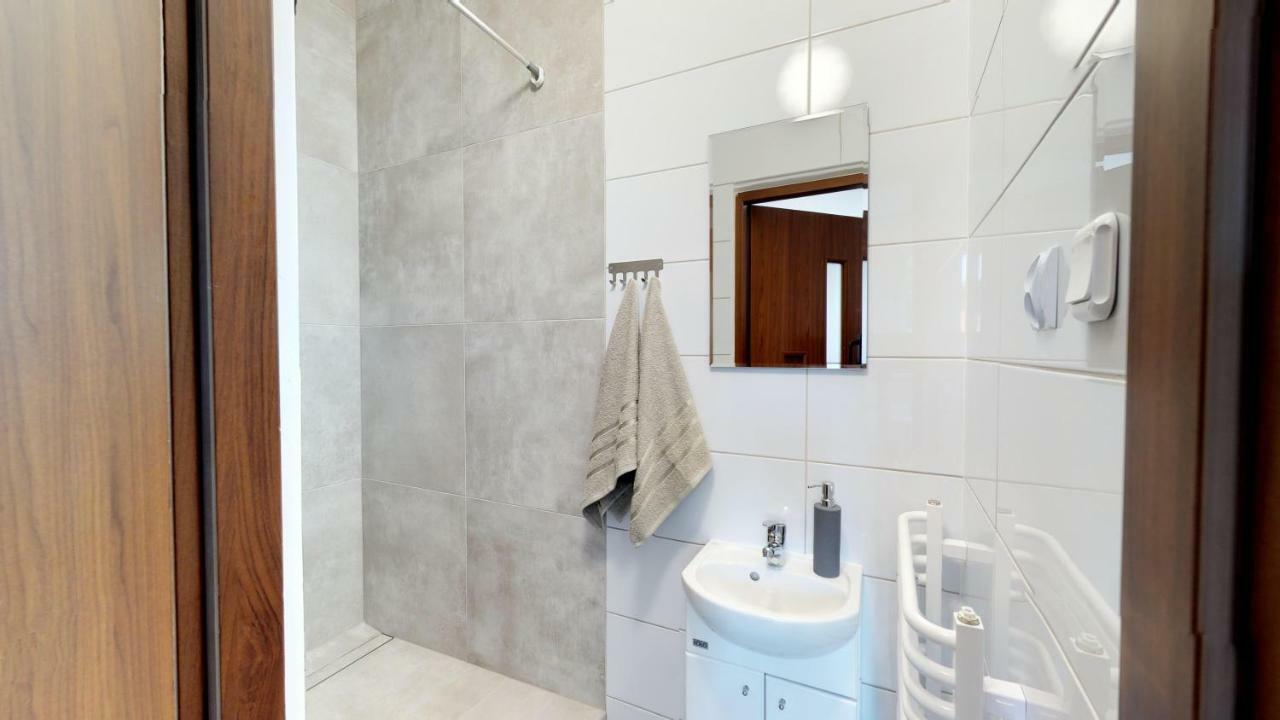 New Whitehouse Rooms Gdansk Bagian luar foto